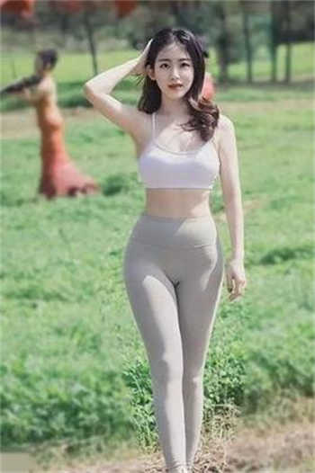 星空无限传媒女演员许诺