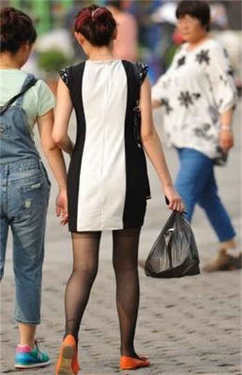 女主叫沈一萱