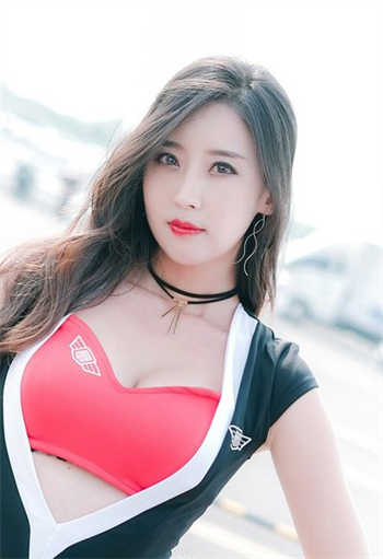 继父和继女姚月的故事
