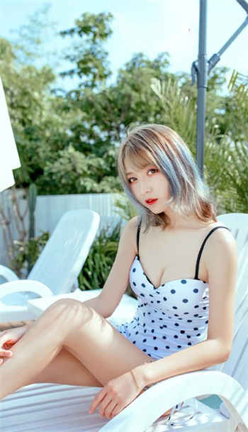 sw125第一女的是谁