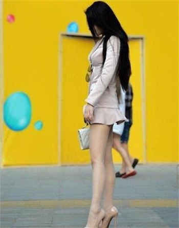 《小怂包》by暗香漂浮