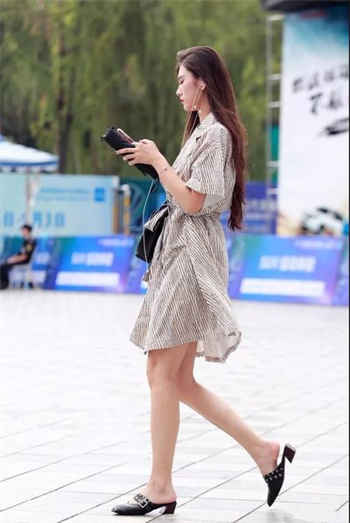 旧版蕾斯视频下载安装汅
