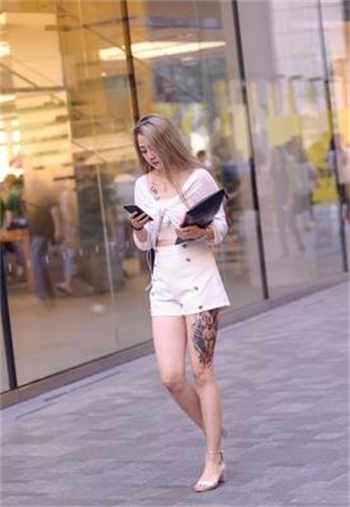 吴小瑞黄金双奴