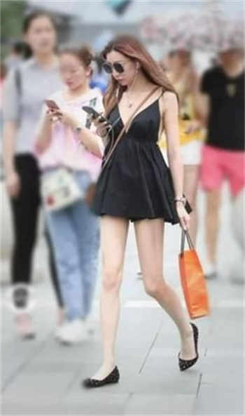 女明星ps掉所有衣服