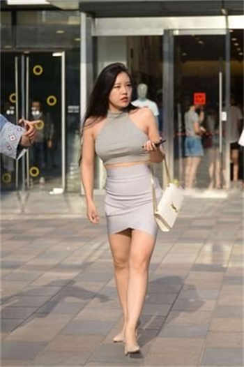 刘雨昕女装