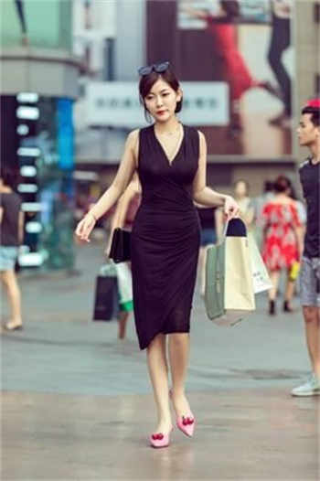 中国拍片的女的有谁