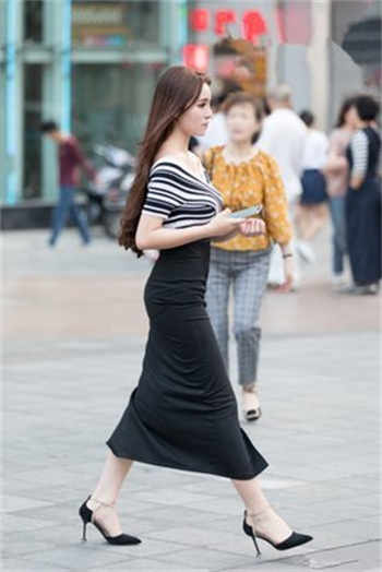 男女第一次为爱鼓掌