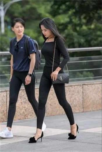 妻主立规矩责罚夫侍