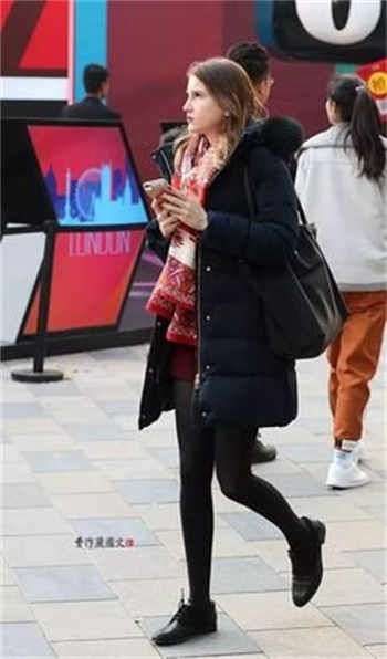 晓丽女王的马桶