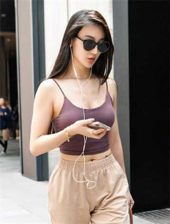 秘轨妻子的背叛